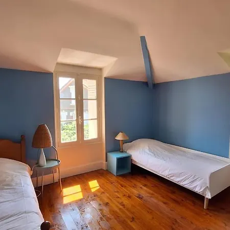 Belle Maison Avec Piscine *